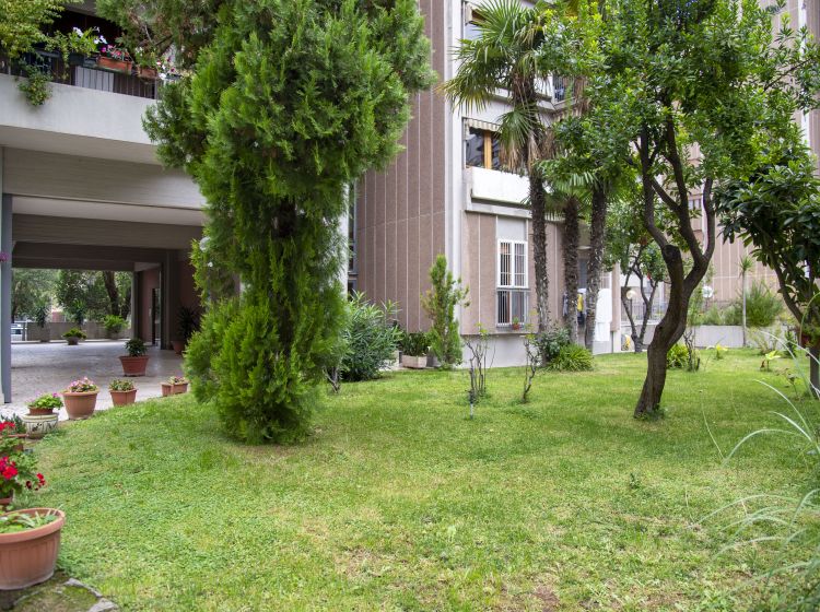 Appartamento in vendita, via Salvatore di Giacomo 66, Montagnola, Roma