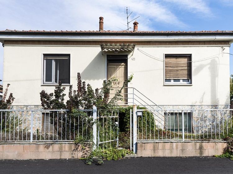 Villa in vendita, via Sandri, Lungavilla