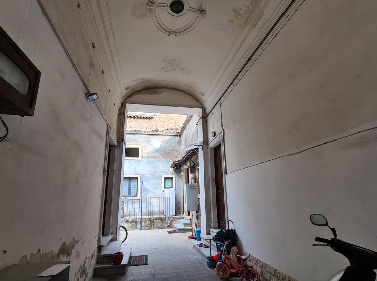 Quadrilocale in vendita, via Benedetto Guzzardi 28, Tribunale, Catania