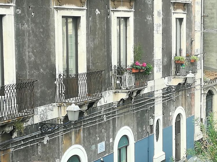 Quadrilocale in vendita, via del Vecchio Bastione 5, Centro Storico, Catania