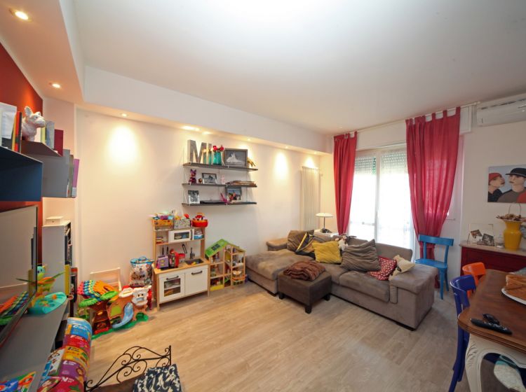 Quadrilocale in vendita, via San Bartolomeo del Fossato 105, Sampierdarena, Genova