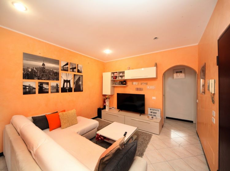 Quadrilocale in vendita, via Germano Jori 27, Rivarolo, Genova