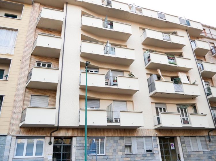 Bilocale in vendita, via Nizza 389, Torino
