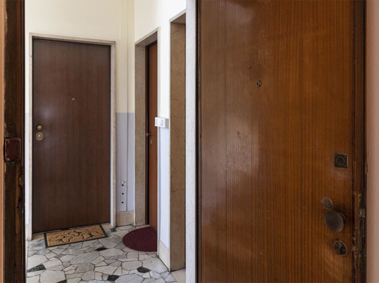 Bilocale in vendita, via Torquato Tasso  88, Città Giardino, Pavia