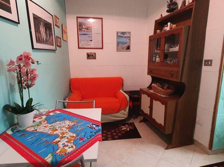 Monolocale in vendita, Rampa Carbonai 12, Centro Storico, Catanzaro
