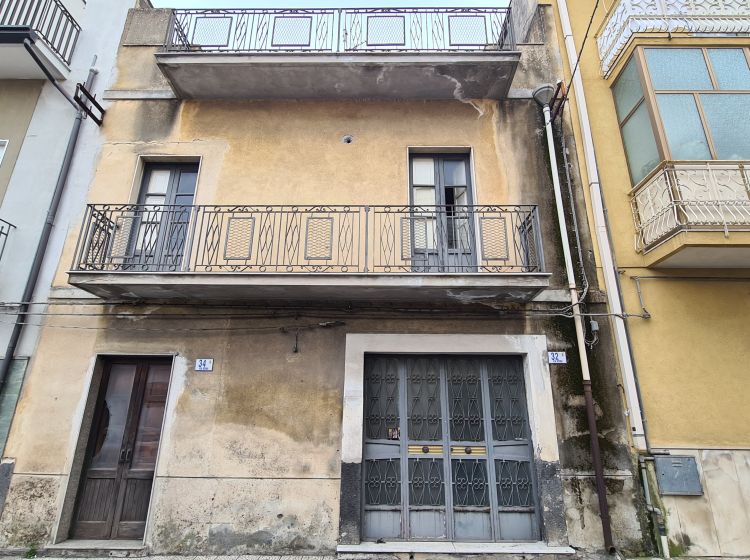 Terratetto unifamiliare in vendita, via Roma 34, Motta Sant'anastasia