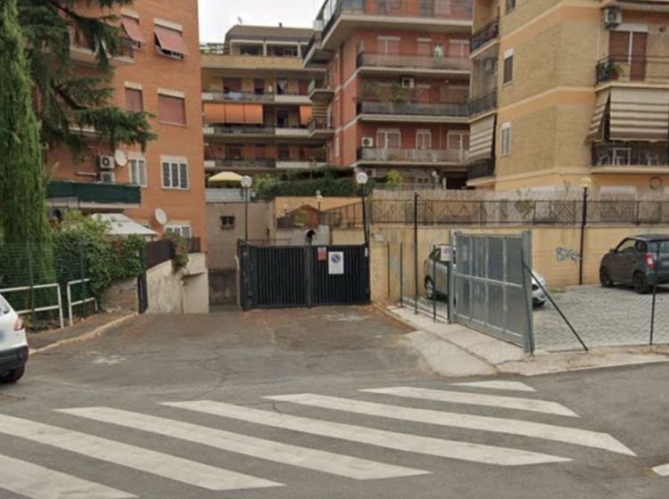 Negozio in affitto, viale dei Colli Portuensi  649, Colli Portuensi, Roma