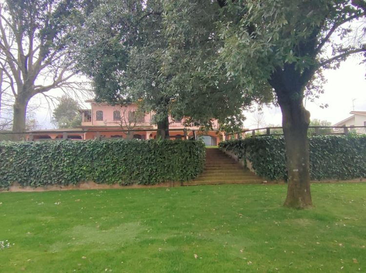 Villa in vendita, Contrada Colle Pigna, Giulianello, Cori