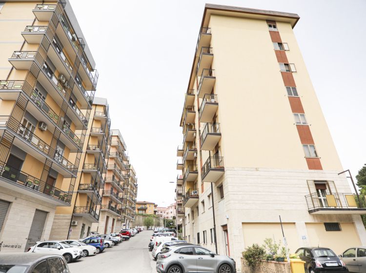 Quadrilocale in vendita, via Cesare Sinopoli  2, Pontepiccolo, Catanzaro