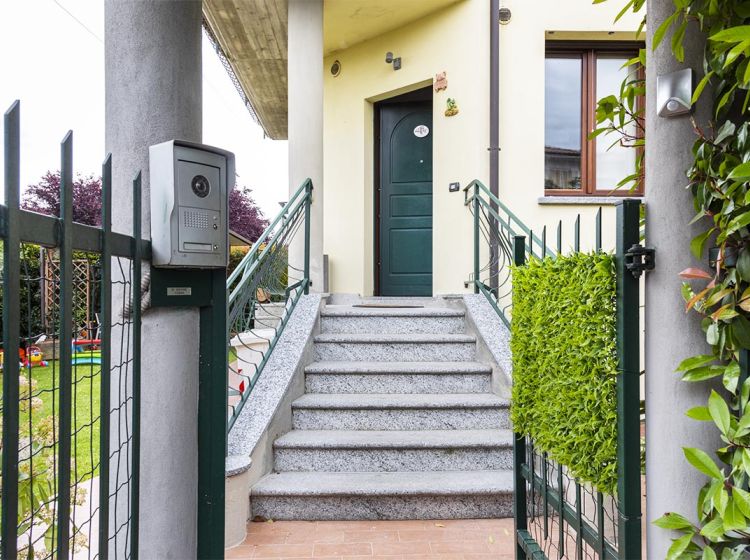 Quadrilocale in vendita, via Molise 42, Voghera