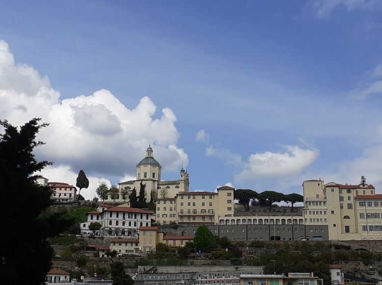 Quadrilocale in vendita, Corso degli Inglesi, Sanremo