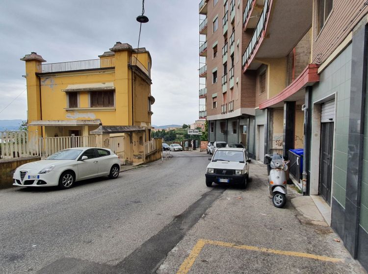Trilocale in vendita, via Francesco Crispi 135, San Leonardo, Catanzaro
