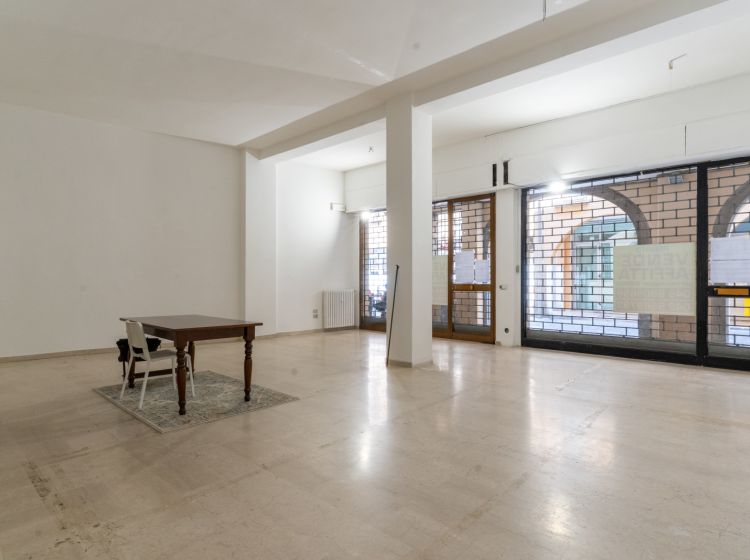 Negozio in vendita, via Cesare Battisti  12, Riviere, Padova