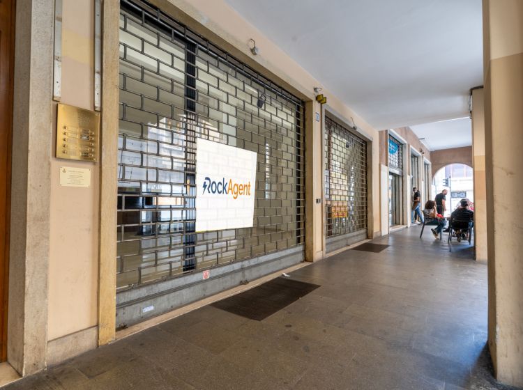 Negozio in vendita, via Cesare Battisti  12, Riviere, Padova