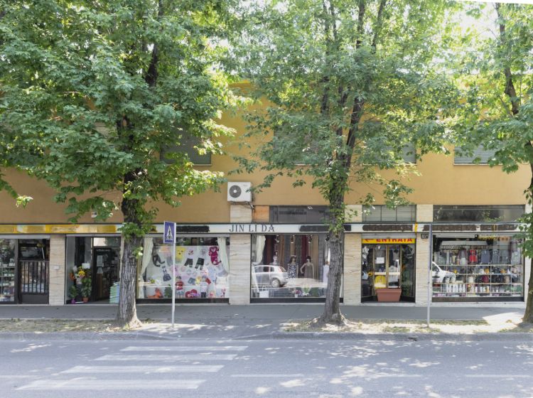 Stabile o palazzo in vendita, Corso Milano  85, Bovisio-masciago