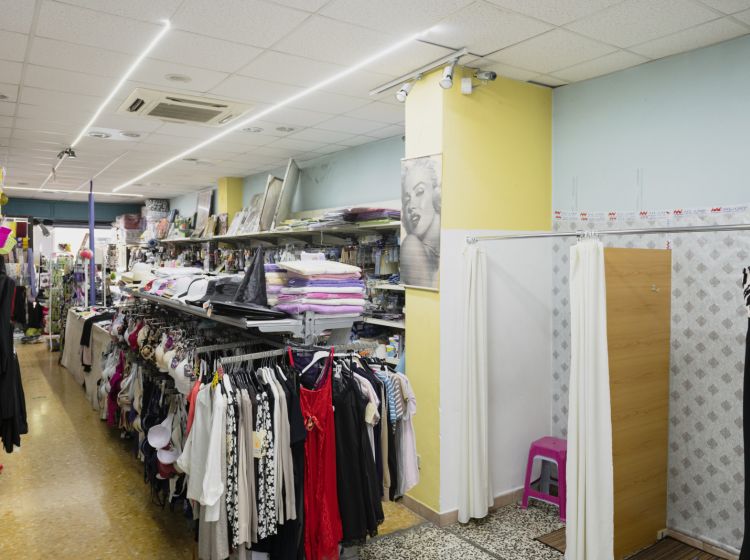 Stabile o palazzo in vendita, Corso Milano  85, Bovisio-masciago