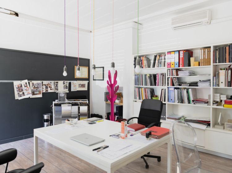 Stabile o palazzo in vendita, Corso Milano  85, Bovisio-masciago
