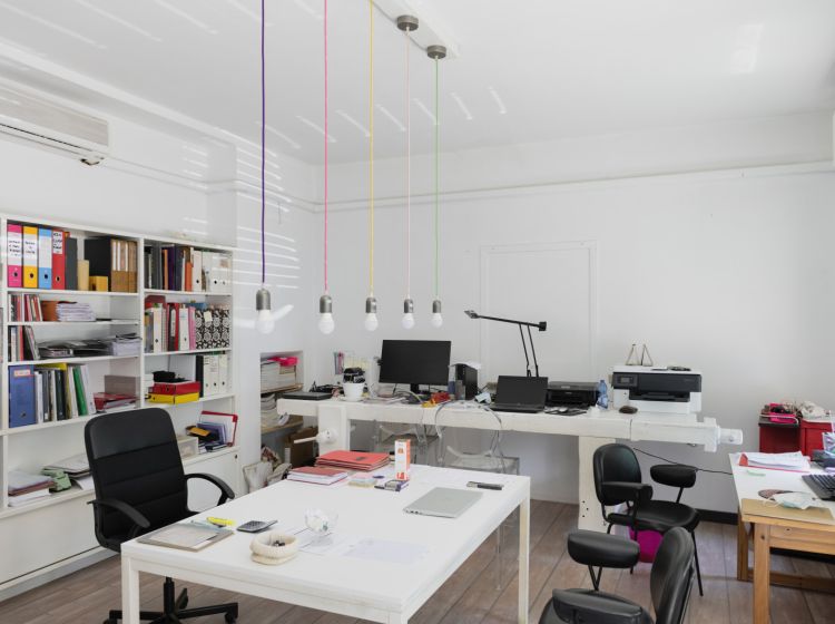 Stabile o palazzo in vendita, Corso Milano  85, Bovisio-masciago