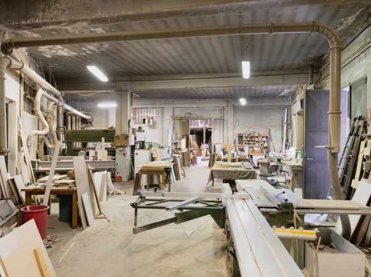 Stabile o palazzo in vendita, Corso Milano  85, Bovisio-masciago