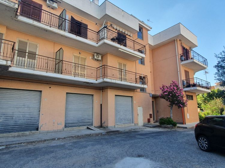 Trilocale in vendita, viale Aldo Moro  58, Marina di Sant'Andrea Jonio, Sant'andrea Apostolo Dello Ionio