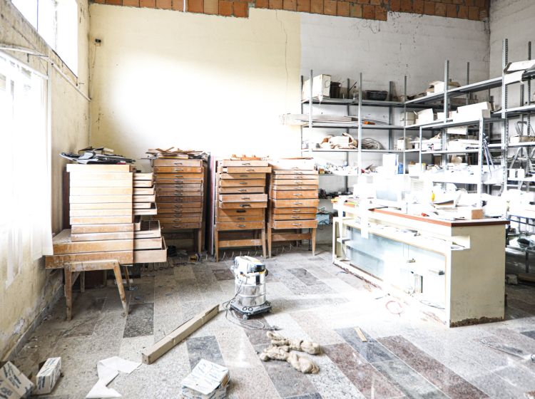 Capannone, viale Emilia  25, Catanzaro Lido, Catanzaro