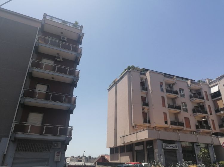 Box / Garage, via Vercelli  9, Vulcania, Catania