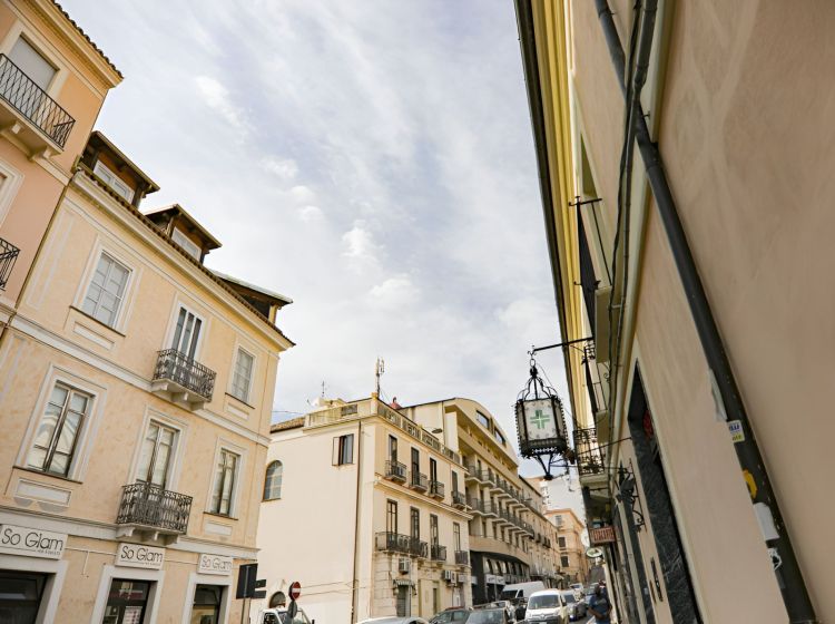 Appartamento in vendita, via Gianfrancesco Paparo, Centro Storico, Catanzaro