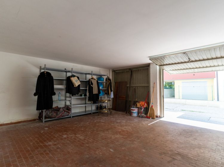 Appartamento in vendita, via Giovanni Busi  3, Abano Terme
