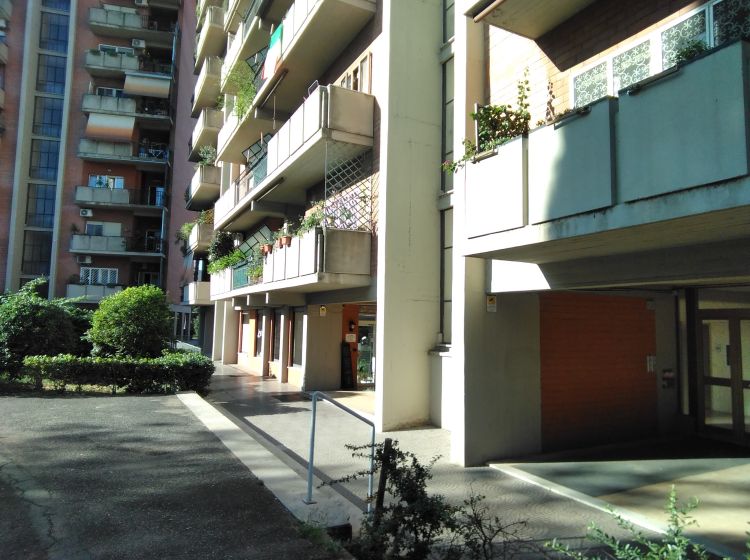 Negozio in vendita, via Davide Campari 112, Tor Sapienza, Roma