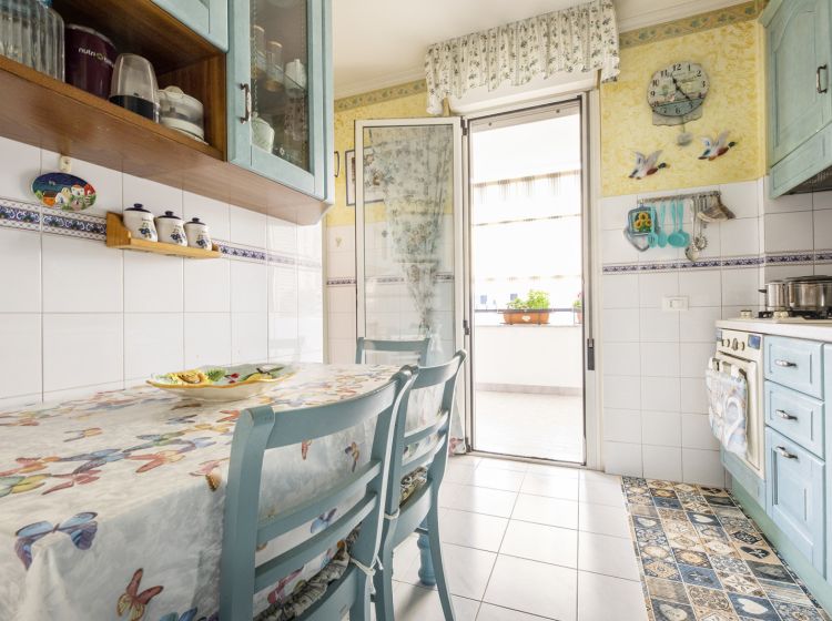 Quadrilocale in vendita, via Pier Silverio Leicht  105, San Basilio, Roma