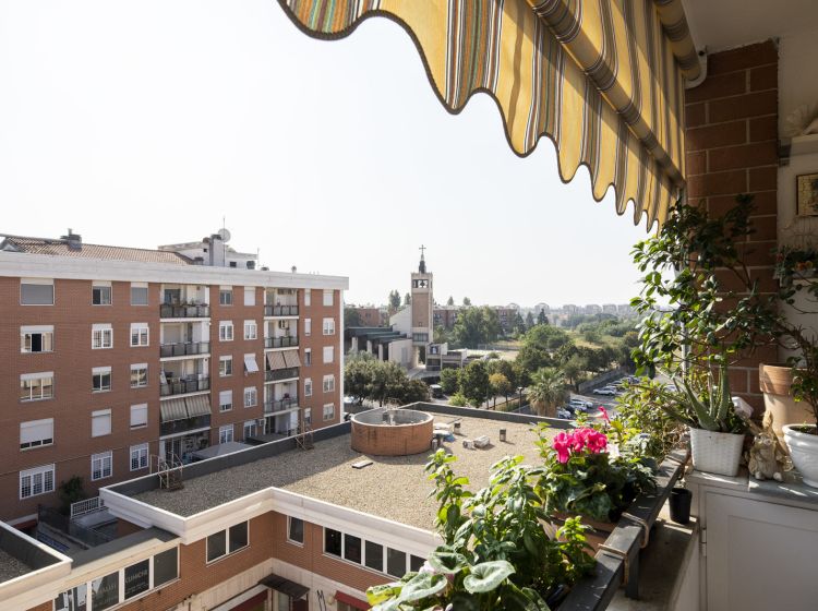 Quadrilocale in vendita, via Pier Silverio Leicht  105, San Basilio, Roma