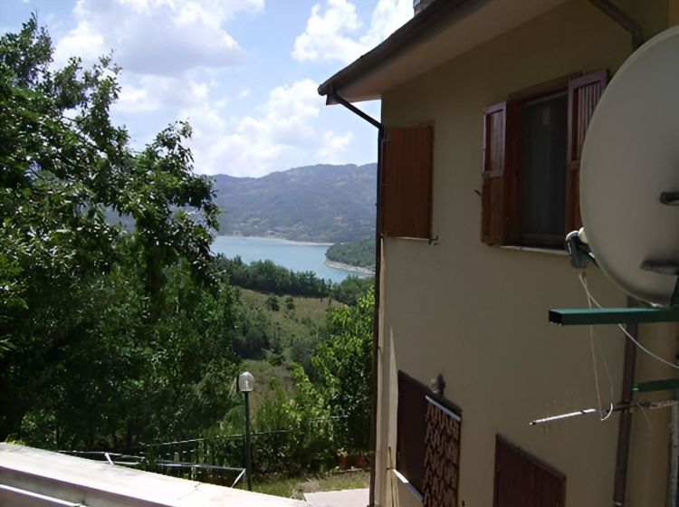 Trilocale in vendita, Valleverde Stipes Ascrea RI Italia, Ascrea