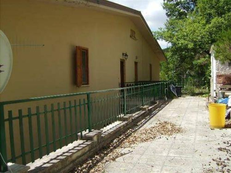 Appartamento di 55 m² con 2 locali in vendita a Ascrea