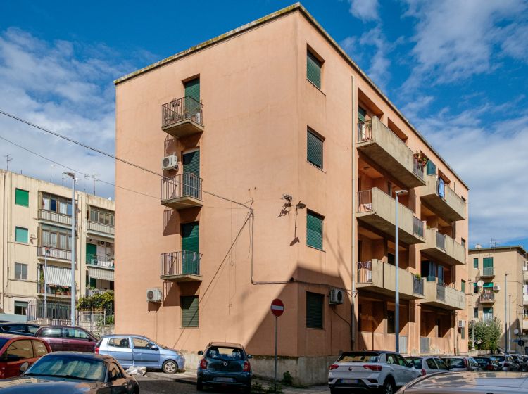Quadrilocale in vendita, via Pola  16, Centro, Messina