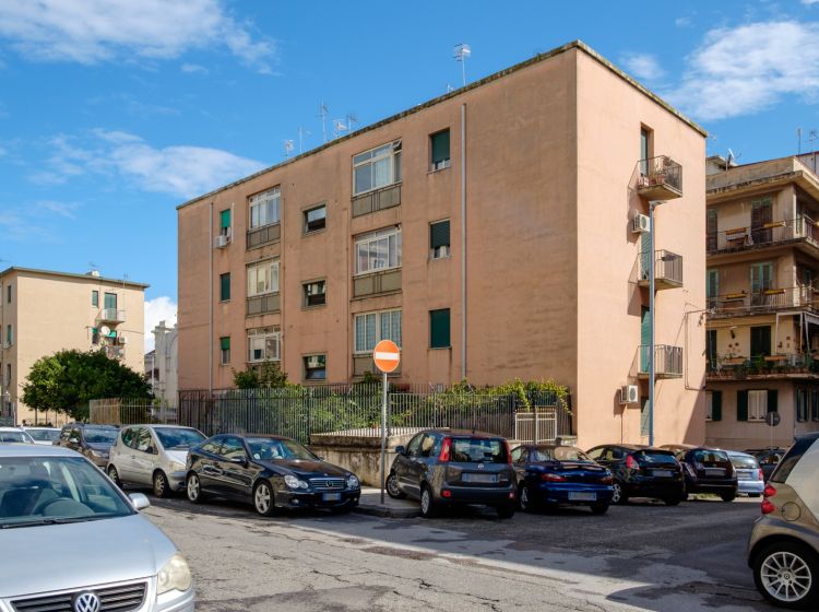 Quadrilocale in vendita, via Pola  16, Centro, Messina