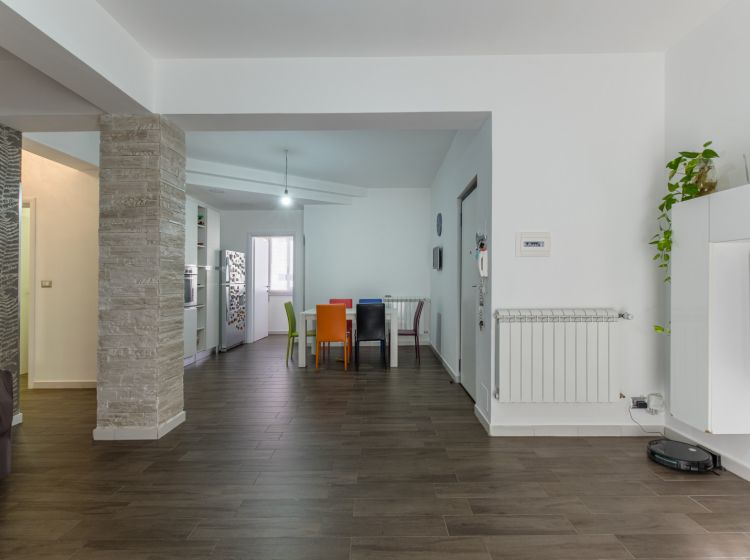 Quadrilocale in vendita, via Pola  16, Centro, Messina