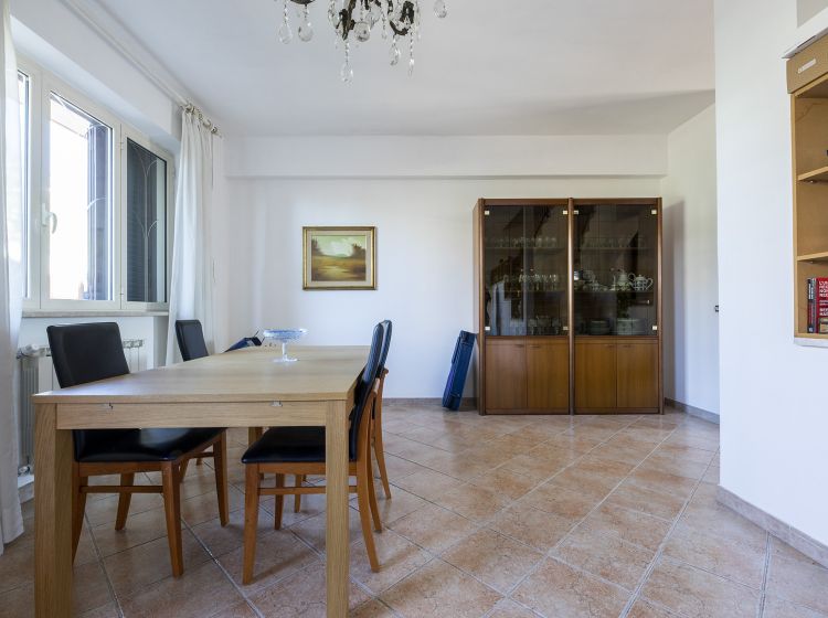 Villa in vendita, via Subiaco, Guidonia, Guidonia Montecelio