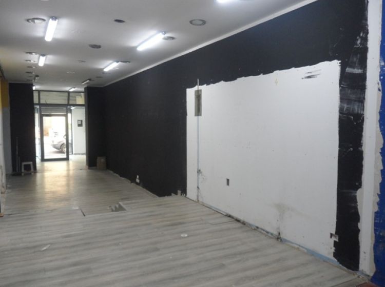 Negozio in affitto, via Luciano Manara  62, Centro, Messina