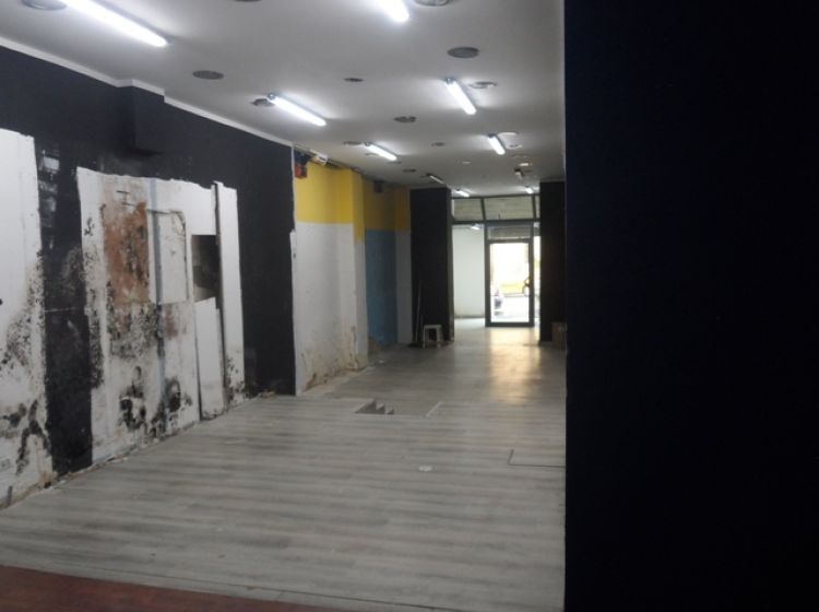 Negozio in affitto, via Luciano Manara  62, Centro, Messina