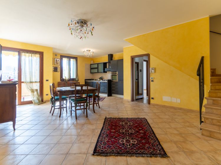 Attico in vendita, via Generale Carlo Alberto dalla Chiesa, Bresseo, Teolo