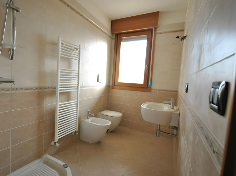 Quadrilocale, via Tiziano Vecellio  95, Arcella, Padova