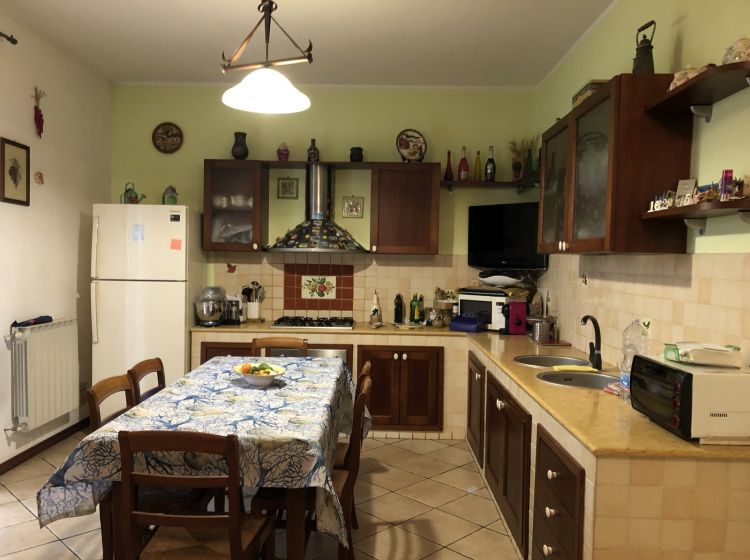 Quadrilocale in vendita, viale della Regione  72, Nicolosi
