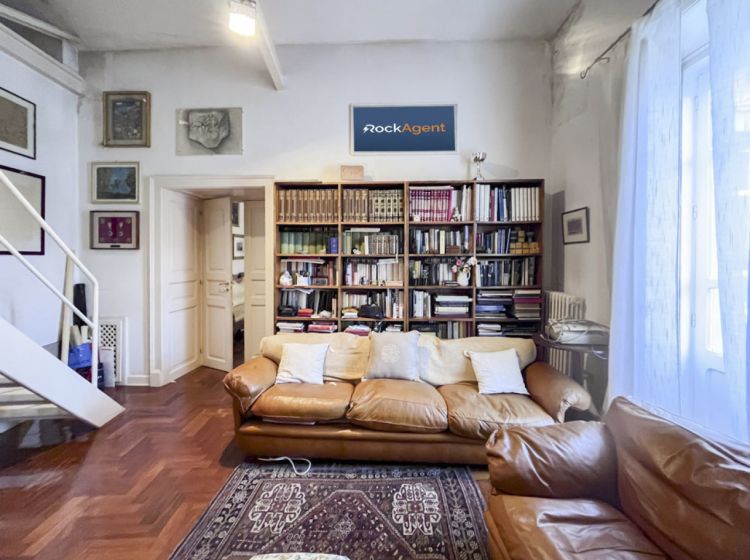 Appartamento in vendita, via Raffaele Mottola d'Amato  8, Centro Storico, Catanzaro