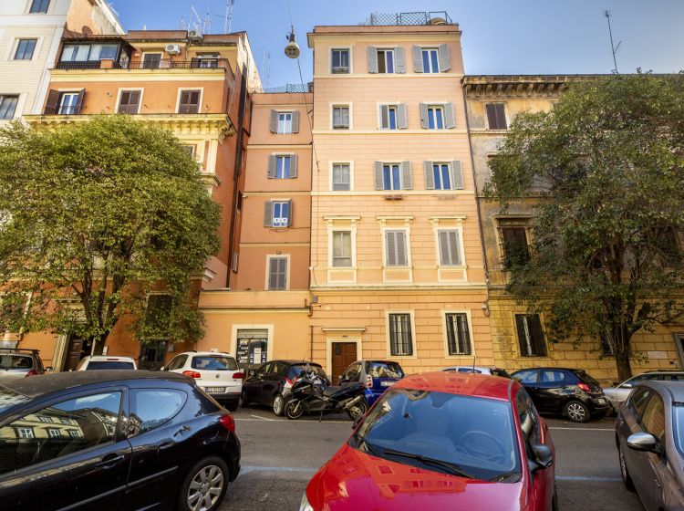 Attico in vendita, via Machiavelli  13, Centro Storico, Roma