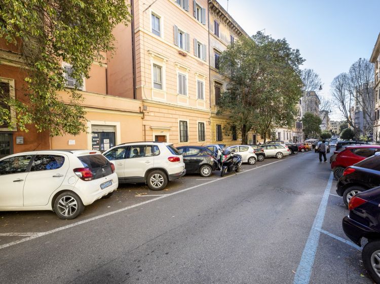 Attico in vendita, via Machiavelli  13, Centro Storico, Roma