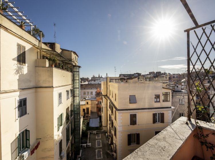 Attico in vendita, via Machiavelli  13, Centro Storico, Roma