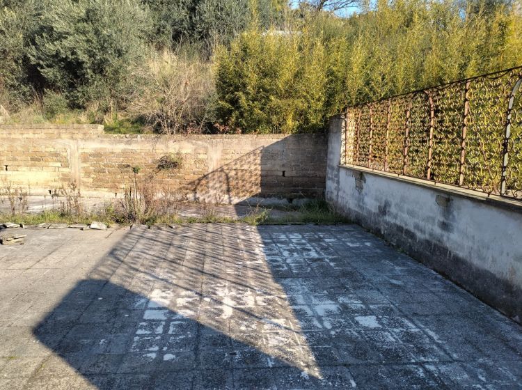 Bilocale in vendita, via Tenuta della Calandrella  30, Ardeatino, Roma
