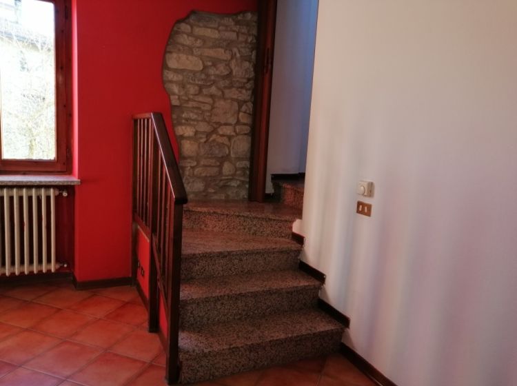 Terratetto unifamiliare in vendita, via V. Veneto  27, Pecorara, Alta Val Tidone
