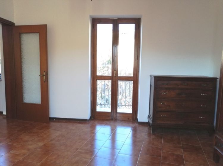 Terratetto unifamiliare in vendita, via V. Veneto  27, Pecorara, Alta Val Tidone