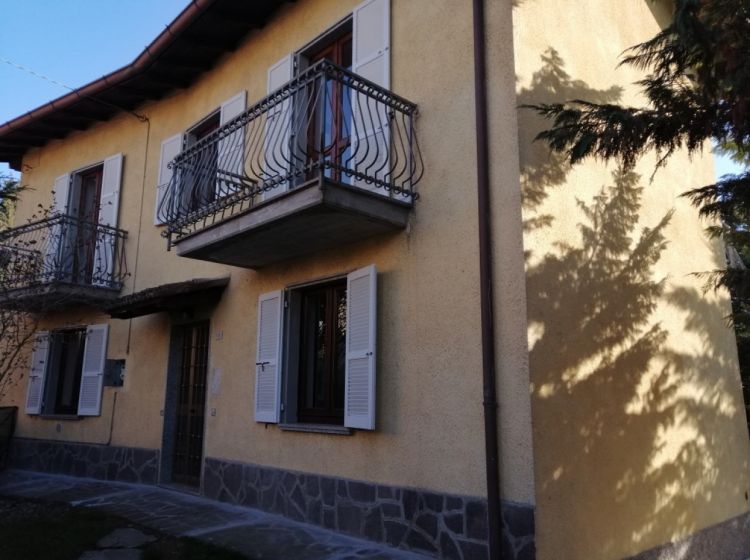 Terratetto unifamiliare in vendita, via V. Veneto  27, Pecorara, Alta Val Tidone